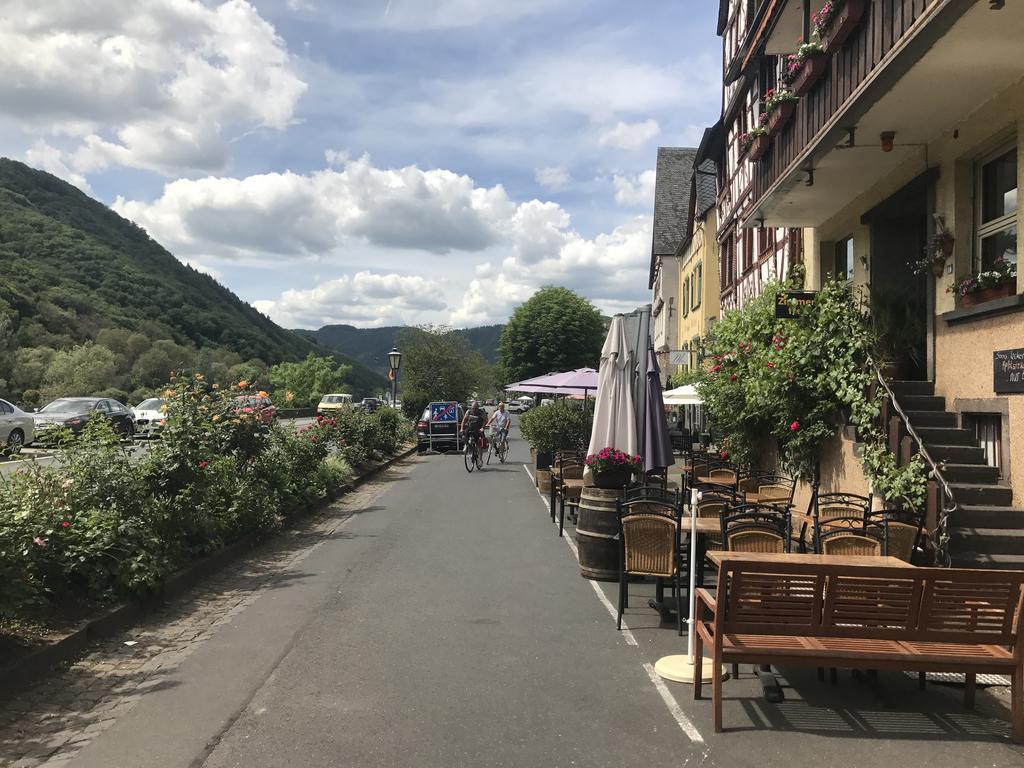 Ferienwohnung In Ediger Eller المظهر الخارجي الصورة